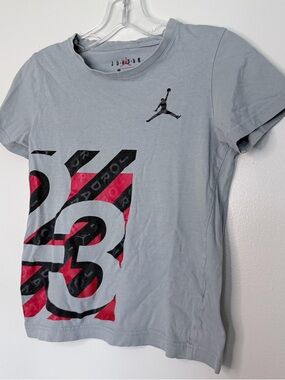 Jordan Kids' Light Gray Tee with Red & Black Graphic
